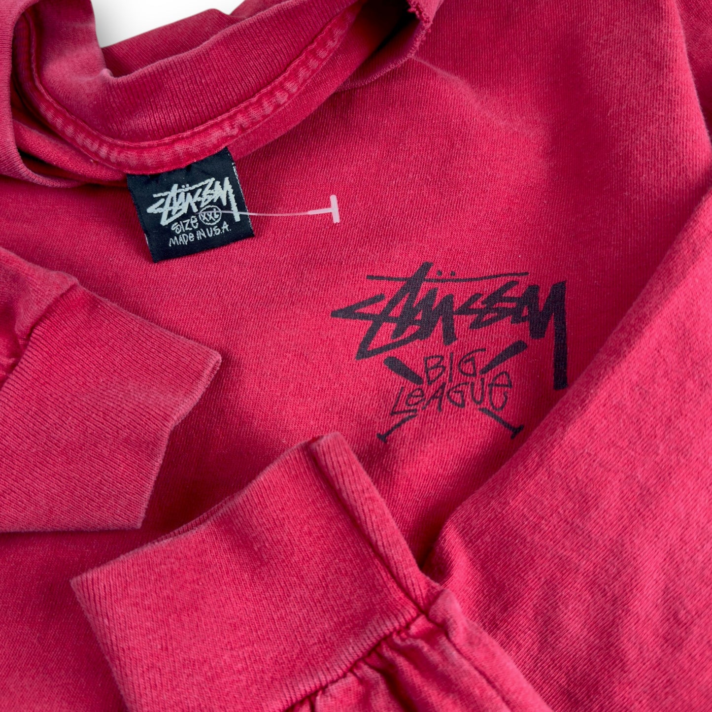 90’s World Tribe Red (Boxy L)